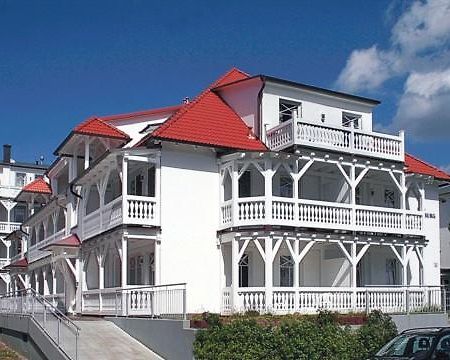 Haus Strandburg - Hinter Duene Und Meer Binz Exterior photo
