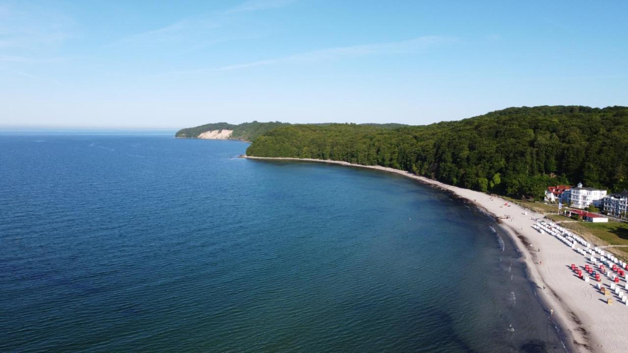 Haus Strandburg - Hinter Duene Und Meer Binz Exterior photo