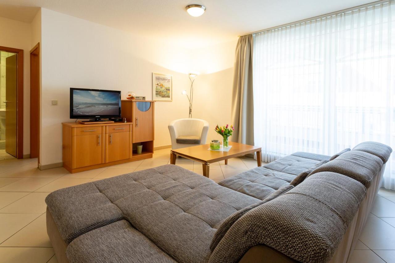 Haus Strandburg - Hinter Duene Und Meer Binz Exterior photo