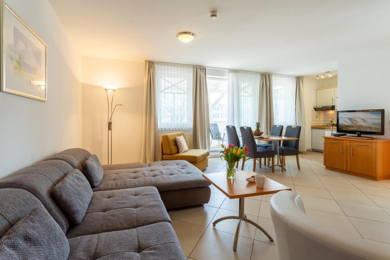 Haus Strandburg - Hinter Duene Und Meer Binz Exterior photo