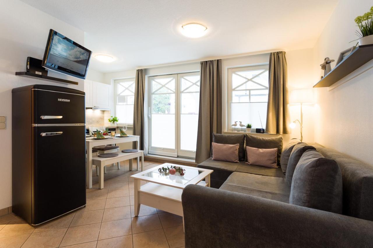 Haus Strandburg - Hinter Duene Und Meer Binz Exterior photo