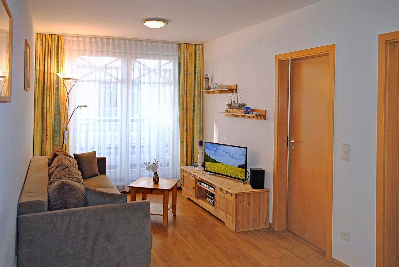 Haus Strandburg - Hinter Duene Und Meer Binz Exterior photo